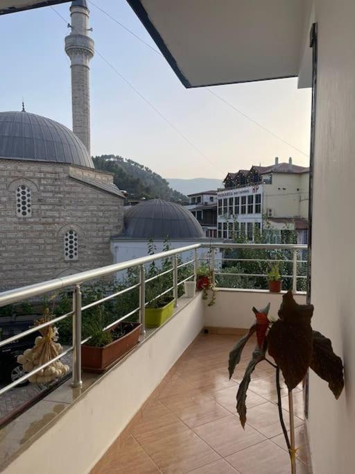 Villa Agalliu Center Berat
